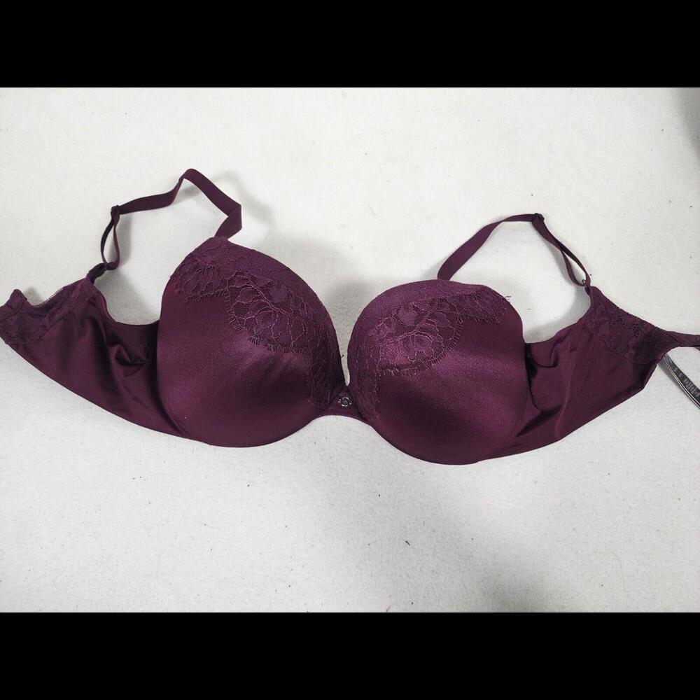 Victorias Secret Push Up Bra Size 38 D PURPLE AND LACE
